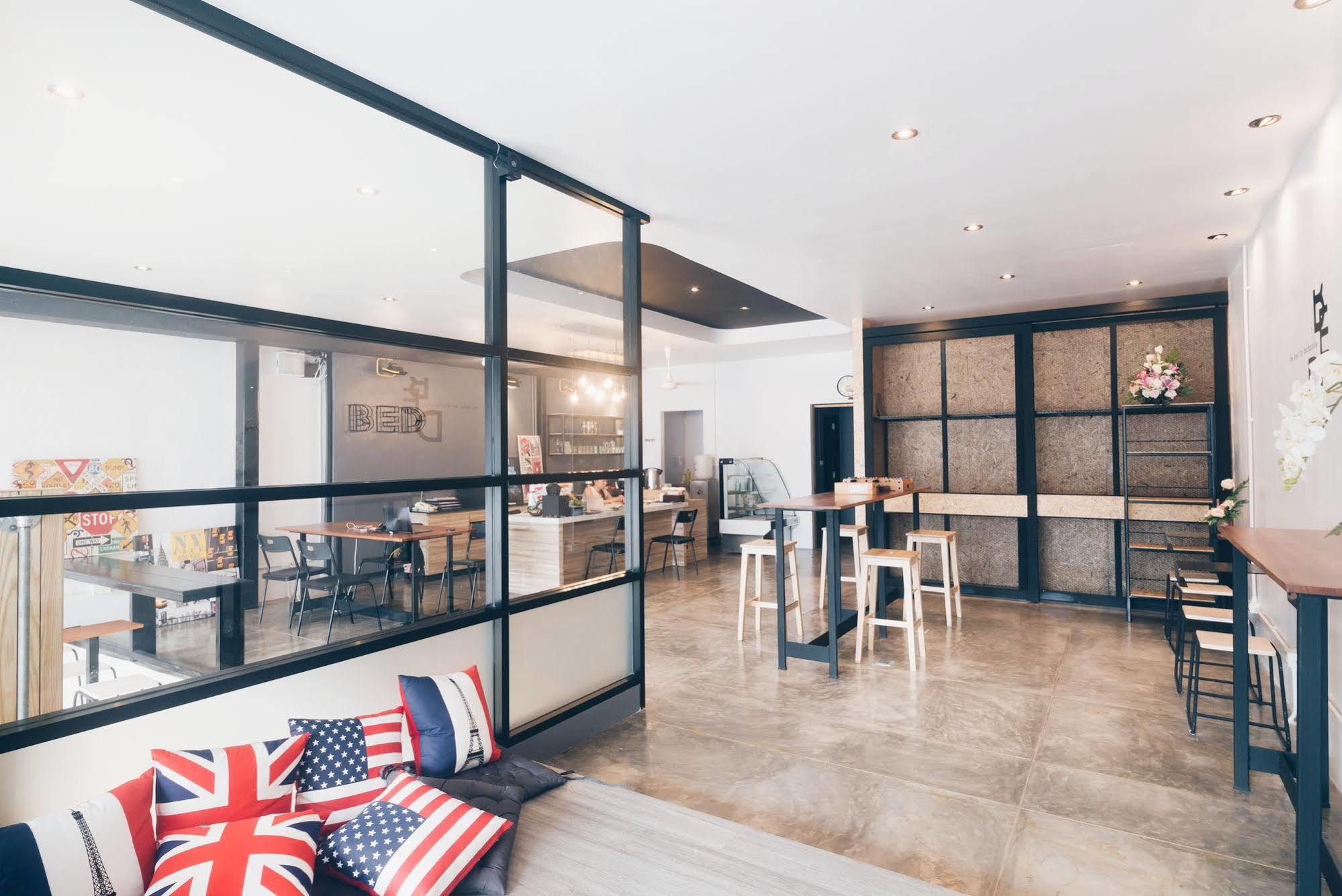 Bed Hostel Пхукет Екстер'єр фото
