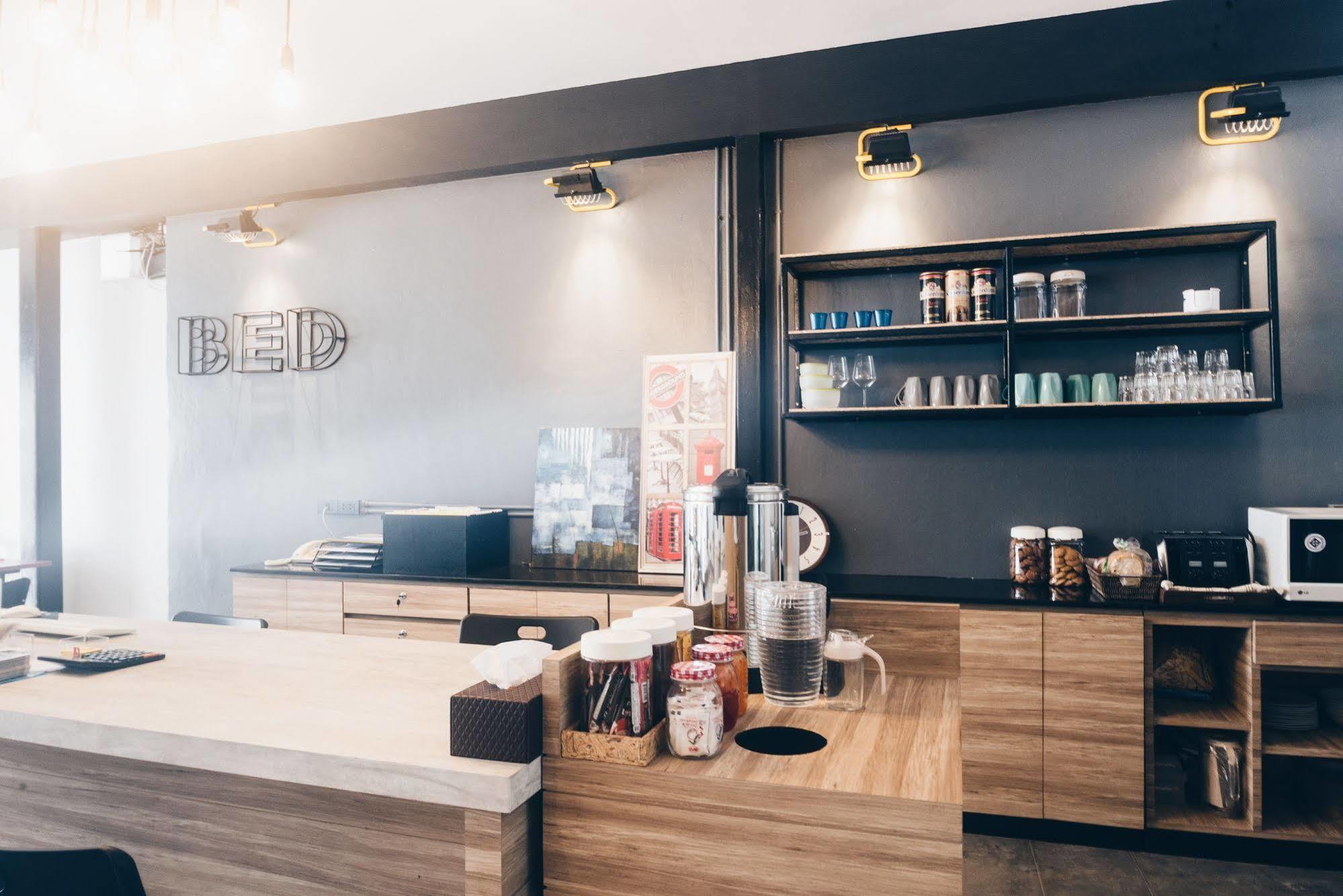 Bed Hostel Пхукет Екстер'єр фото